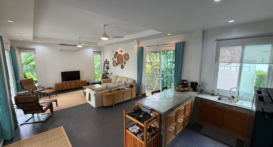 For sale 3 bedrooms villa in Hua Hin, Prachuap Khiri Khan