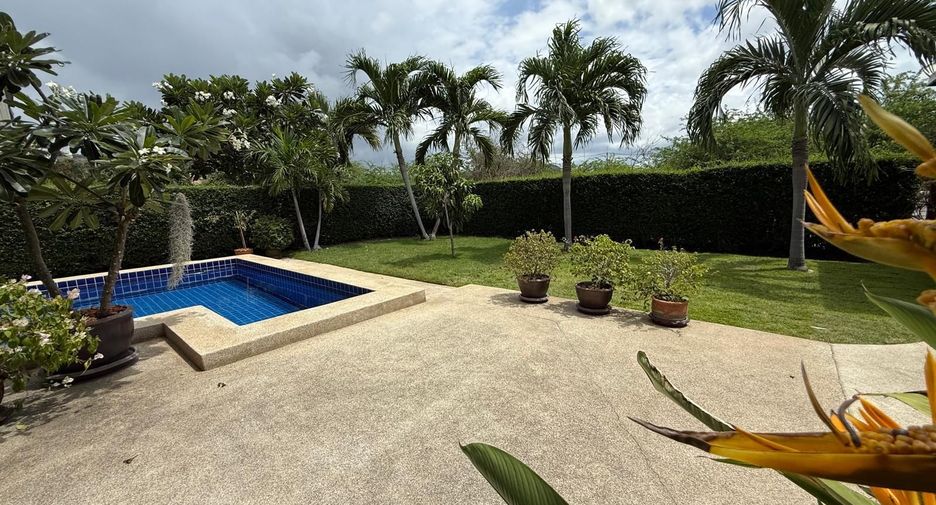 For sale 3 bedrooms villa in Hua Hin, Prachuap Khiri Khan