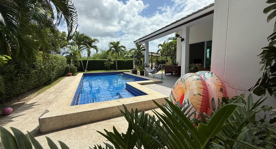 For sale 3 bedrooms villa in Hua Hin, Prachuap Khiri Khan