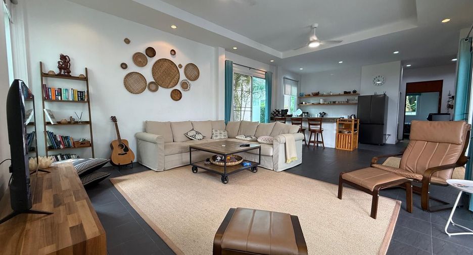 For sale 3 bedrooms villa in Hua Hin, Prachuap Khiri Khan