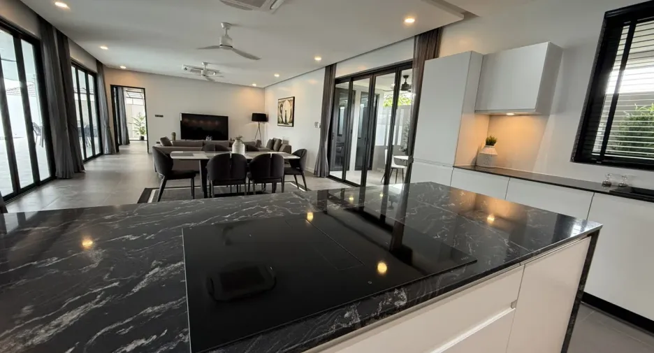 Villa en venta de 4 habitaciones en Hua Hin, Prachuap Khiri Khan