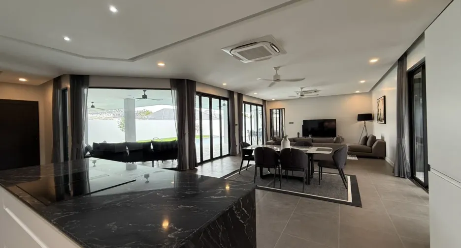 Villa en venta de 4 habitaciones en Hua Hin, Prachuap Khiri Khan