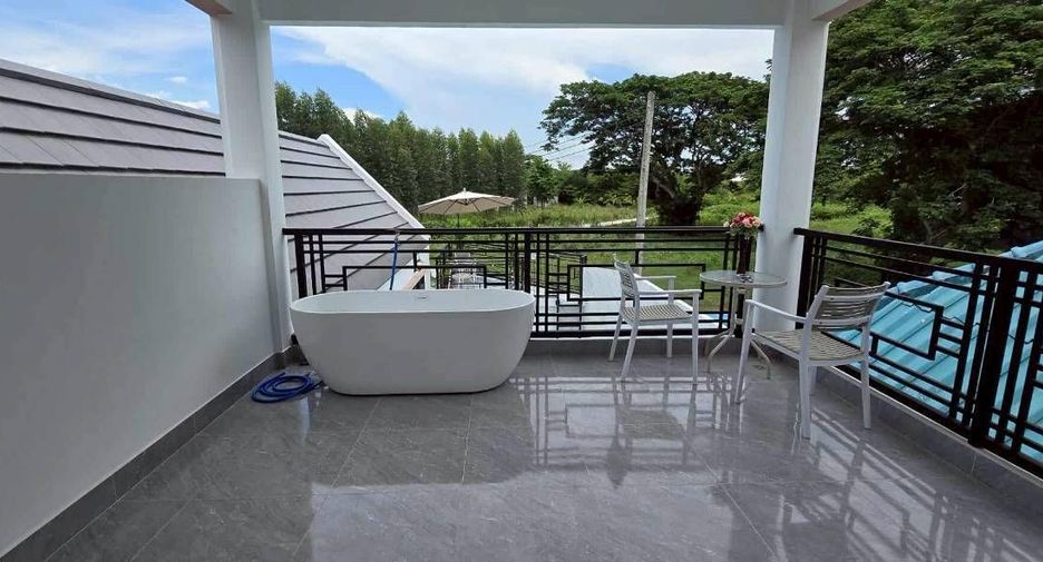 For sale and for rent 5 bedrooms villa in Bang Lamung, Chonburi
