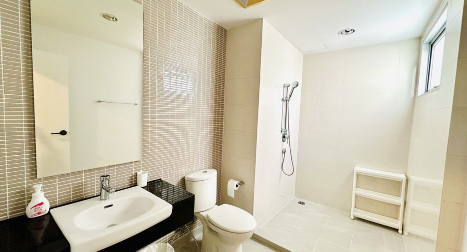For sale そして for rent 2 ベッドルーム condo in Hua Hin, Prachuap Khiri Khan