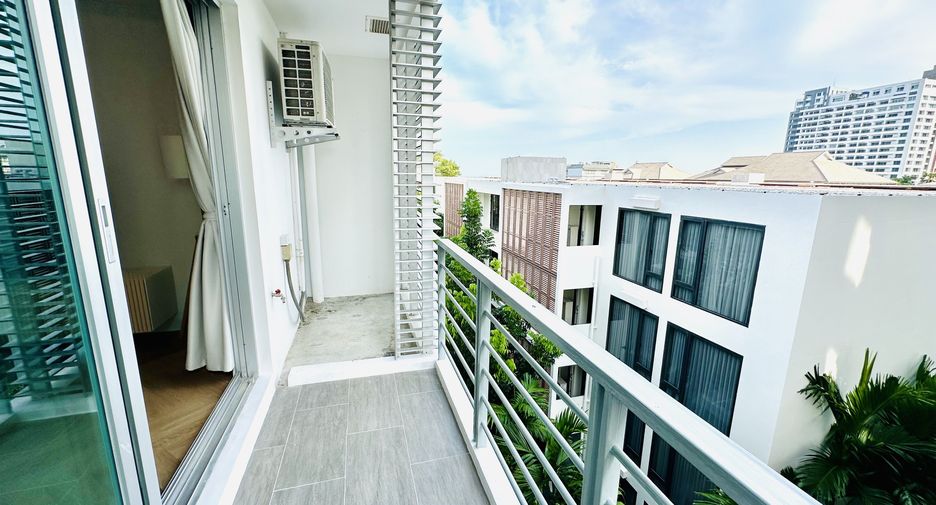 For sale そして for rent 2 ベッドルーム condo in Hua Hin, Prachuap Khiri Khan