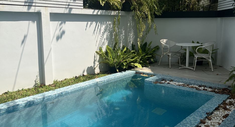 Haus zum Kauf mit 4 Zimmer in Watthana, Bangkok