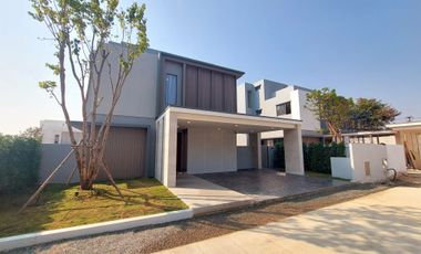 For sale 4 bedrooms villa in Mae Rim, Chiang Mai