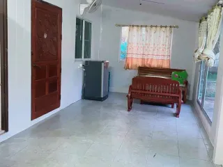 À louer 2 chambres maison à Pran Buri, Prachuap Khiri Khan