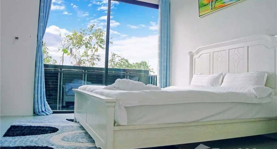 For rent 3 bedrooms townhouse in Ko Samui, Surat Thani