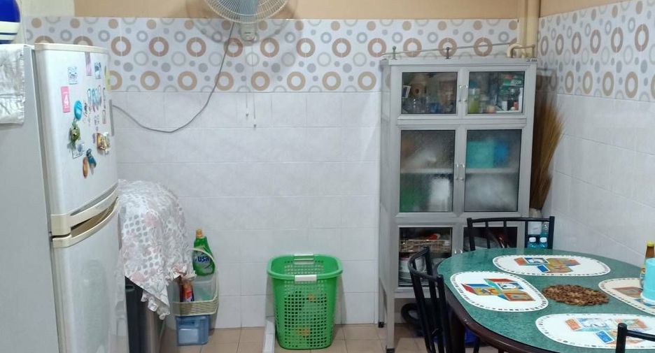 Продажа 3 спальни таунхаус в Phra Samut Chedi, Самутпракан