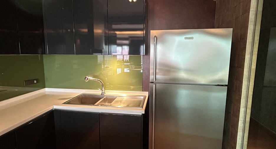 For sale 1 bed condo in Sathon, Bangkok