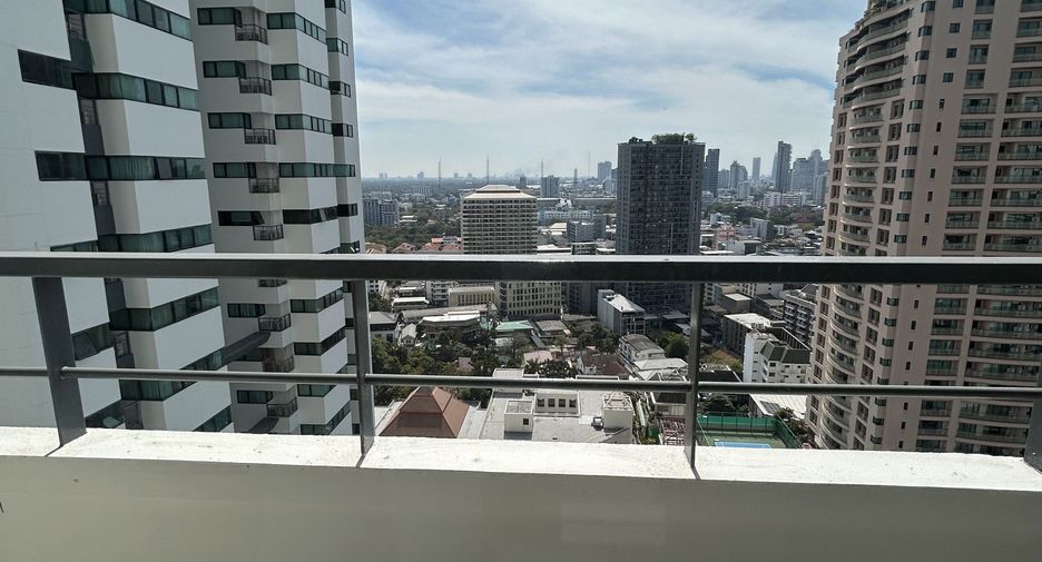 For sale 1 bed condo in Sathon, Bangkok