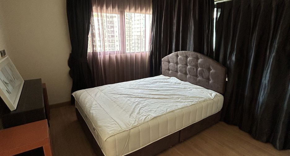 For sale 1 bed condo in Sathon, Bangkok