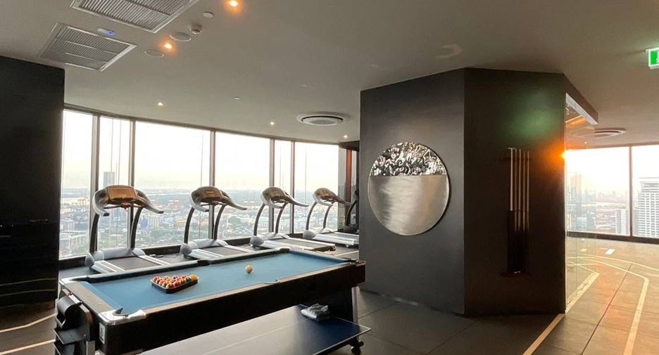 For sale 1 bed condo in Khlong Toei, Bangkok
