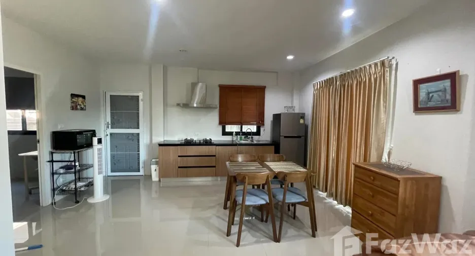 For rent 3 bedrooms house in San Kamphaeng, Chiang Mai