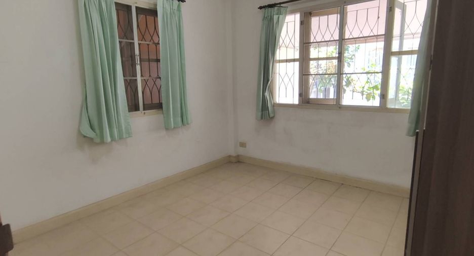 Casa en venta de 3 habitaciones en San Sai, Chiang Mai