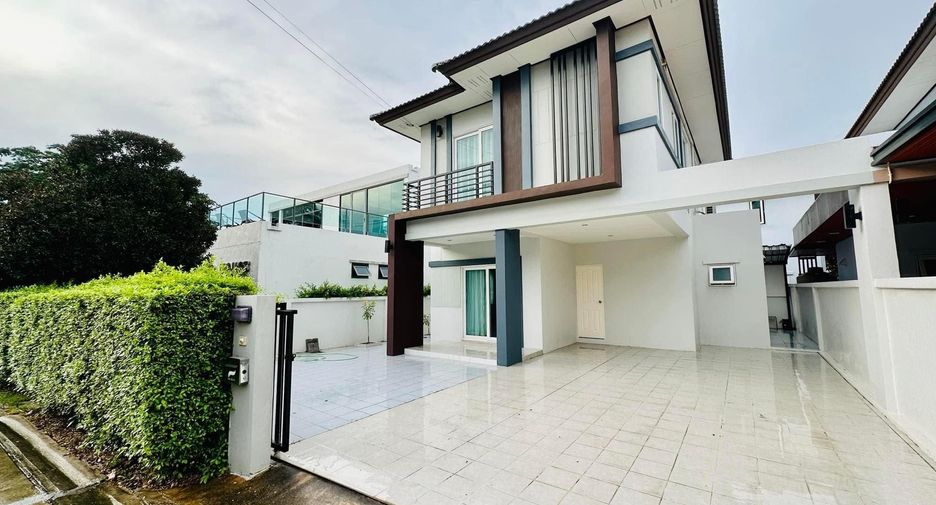 For rent 3 bedrooms house in Bang Lamung, Chonburi