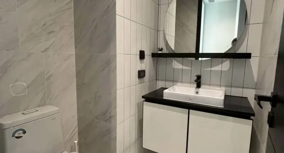For sale and for rent 1 bed condo in Khlong San, Bangkok