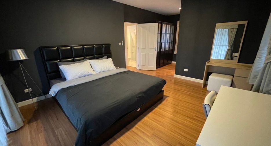 For rent 3 bedrooms house in Mueang Chiang Mai, Chiang Mai