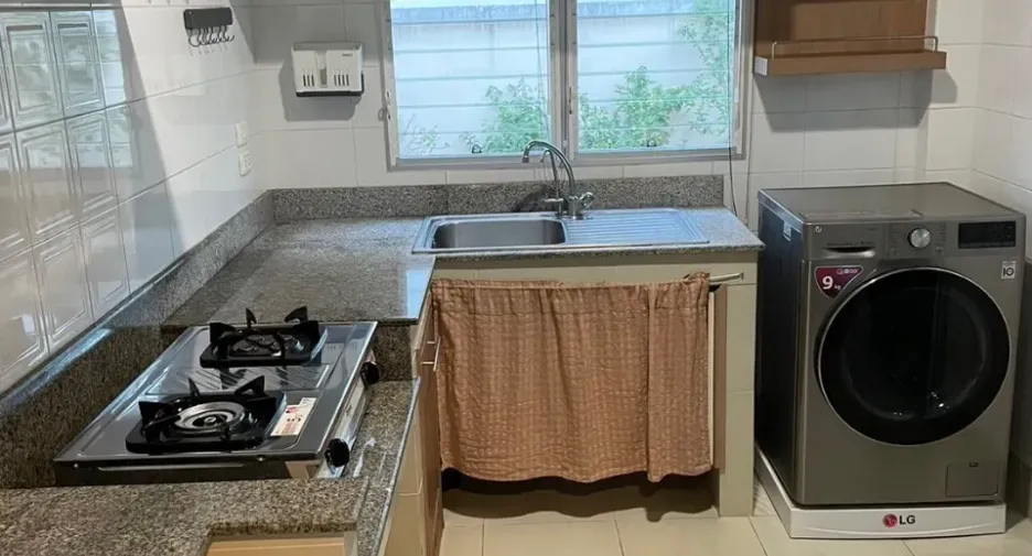 For rent 3 bedrooms house in Mueang Chiang Mai, Chiang Mai