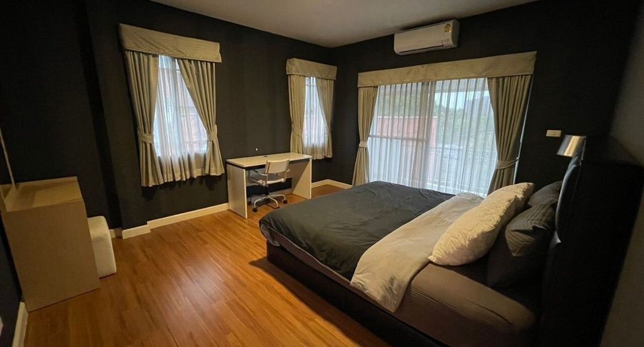 For rent 3 bedrooms house in Mueang Chiang Mai, Chiang Mai