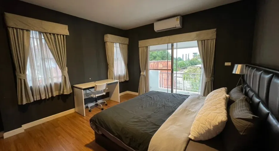 For rent 3 bedrooms house in Mueang Chiang Mai, Chiang Mai