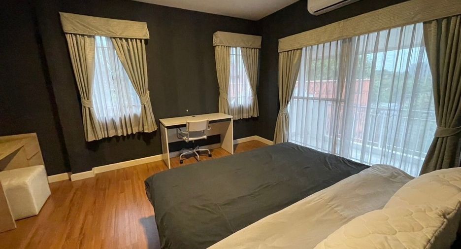 For rent 3 bedrooms house in Mueang Chiang Mai, Chiang Mai