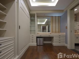 For sale 2 ベッドルーム house in Watthana, Bangkok