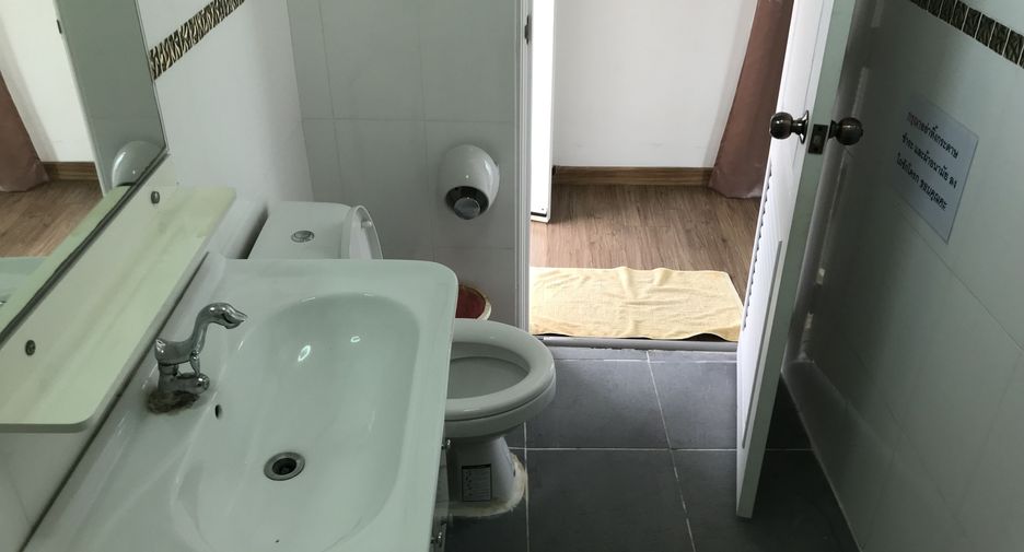 À vendre et à louer 3 chambres villa à Hua Hin, Prachuap Khiri Khan