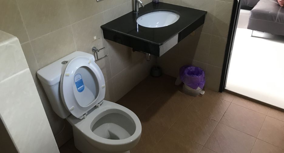 À vendre et à louer 3 chambres villa à Hua Hin, Prachuap Khiri Khan