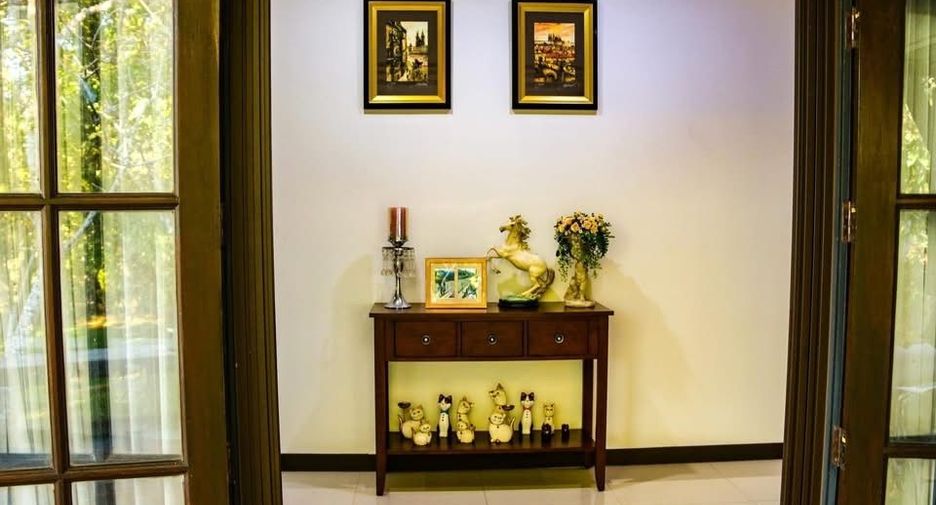 À vendre 3 chambres villa à Hang Dong, Chiang Mai