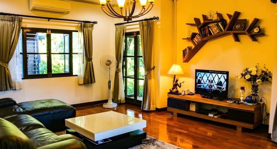 À vendre 3 chambres villa à Hang Dong, Chiang Mai