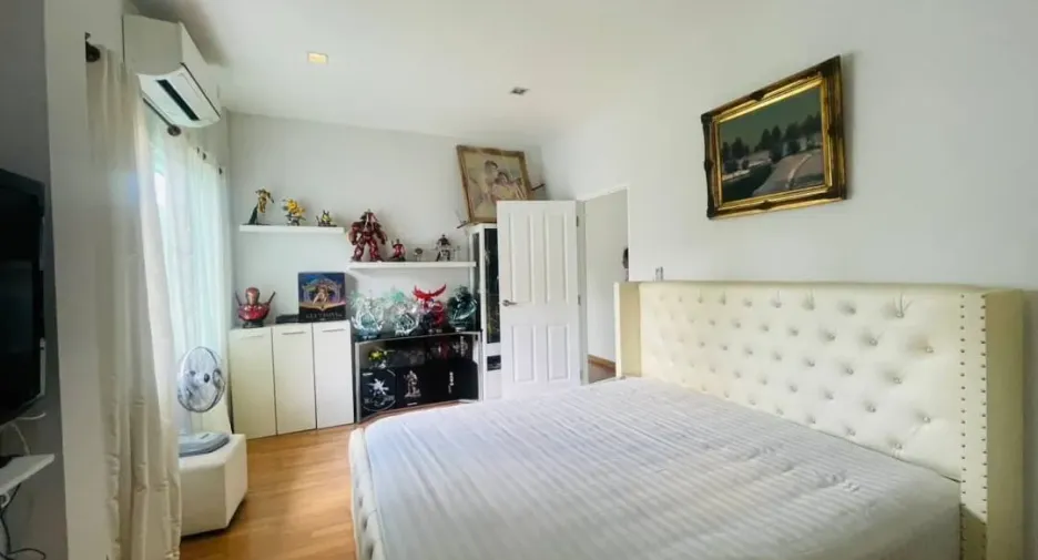 For rent 4 bedrooms house in Mueang Chiang Mai, Chiang Mai