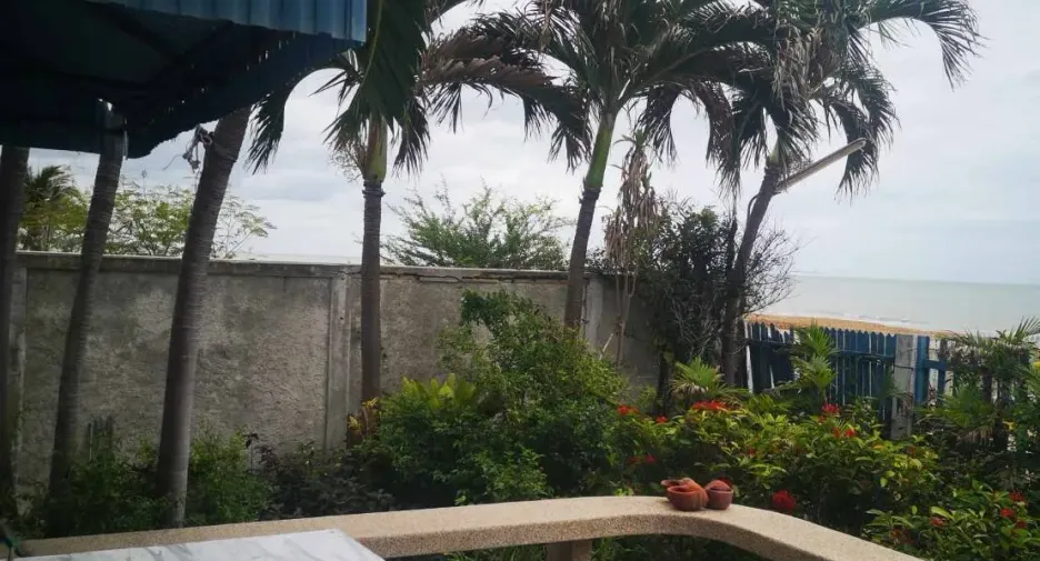 For sale 4 bedrooms house in Cha Am, Phetchaburi
