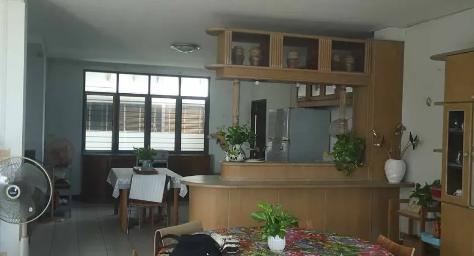 For sale 4 bedrooms house in Cha Am, Phetchaburi