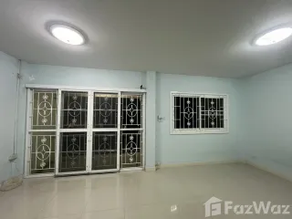 For sale 3 bedrooms townhouse in Sai Mai, Bangkok
