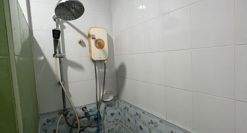 For sale 3 bedrooms townhouse in Sai Mai, Bangkok