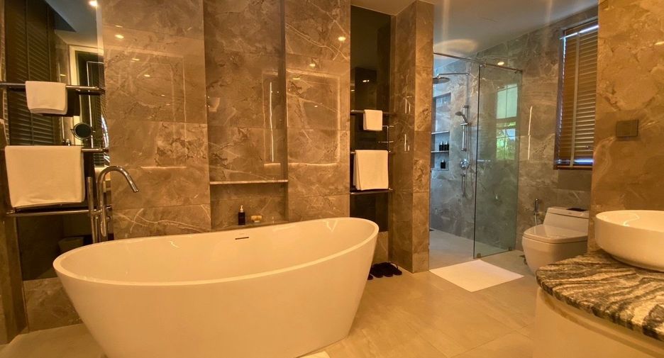 For sale 3 bedrooms villa in Cha Am, Phetchaburi