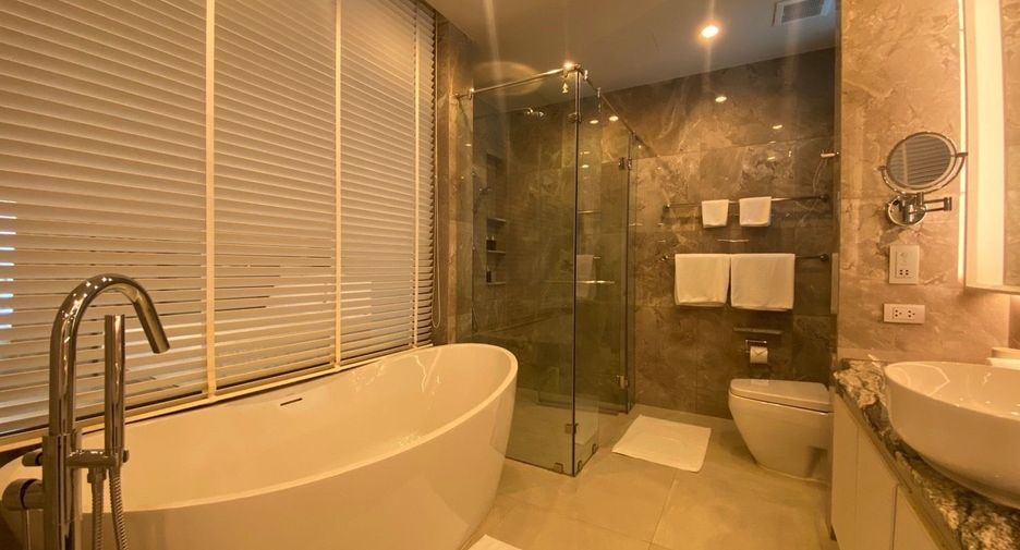 For sale 3 bedrooms villa in Cha Am, Phetchaburi