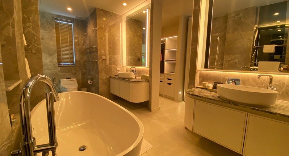 For sale 3 bedrooms villa in Cha Am, Phetchaburi