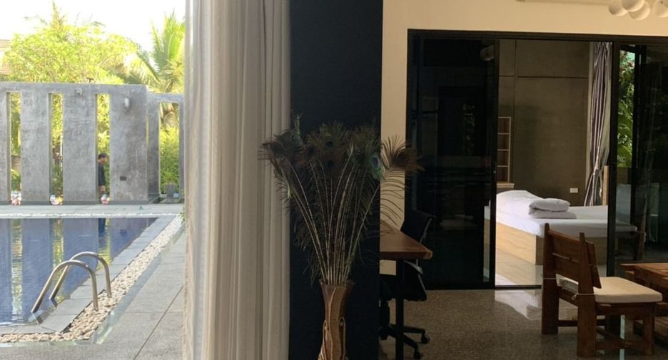 For rent 3 bedrooms villa in Saraphi, Chiang Mai