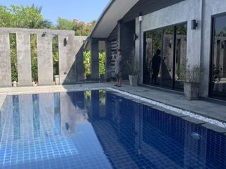 For rent 3 bedrooms villa in Saraphi, Chiang Mai