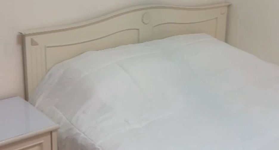出售 2 卧室 联排别墅 在 华欣, 班武里府