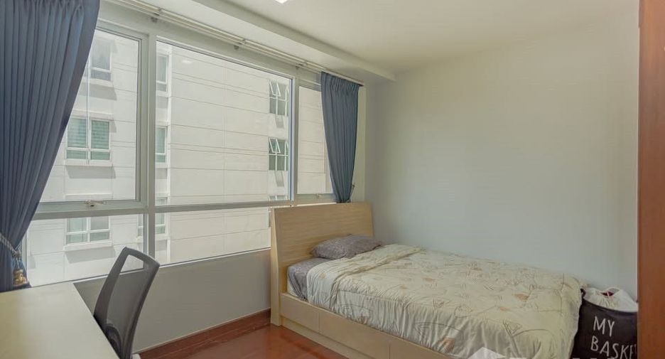 Продажа 2 спальни кондо в Щаттхана, Бангкок