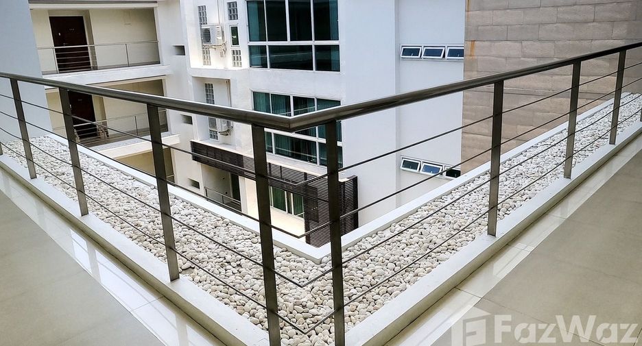 For sale and for rent 2 bedrooms condo in Mueang Chiang Mai, Chiang Mai