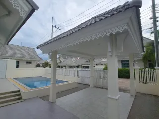 For sale 3 bedrooms villa in Cha Am, Phetchaburi