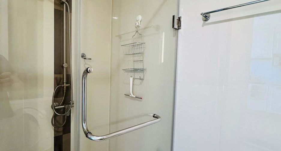 For sale and for rent 1 bed condo in Phra Khanong, Bangkok