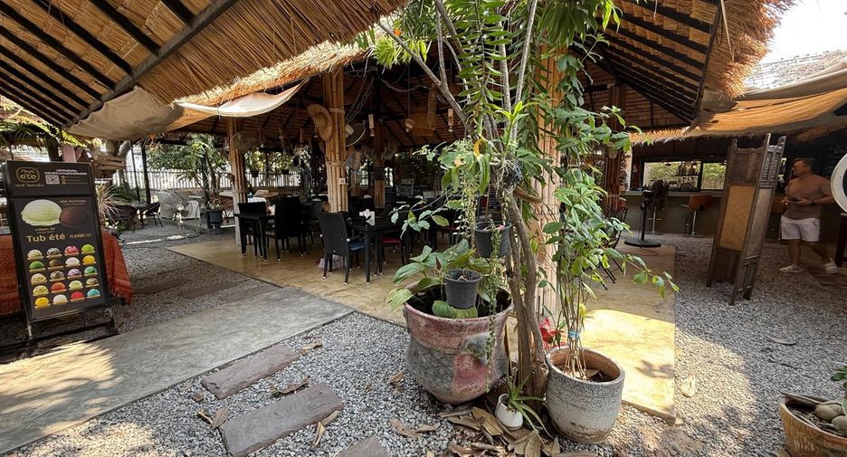 出售 12 卧室 酒店 在 Cha-Am, Phetchaburi