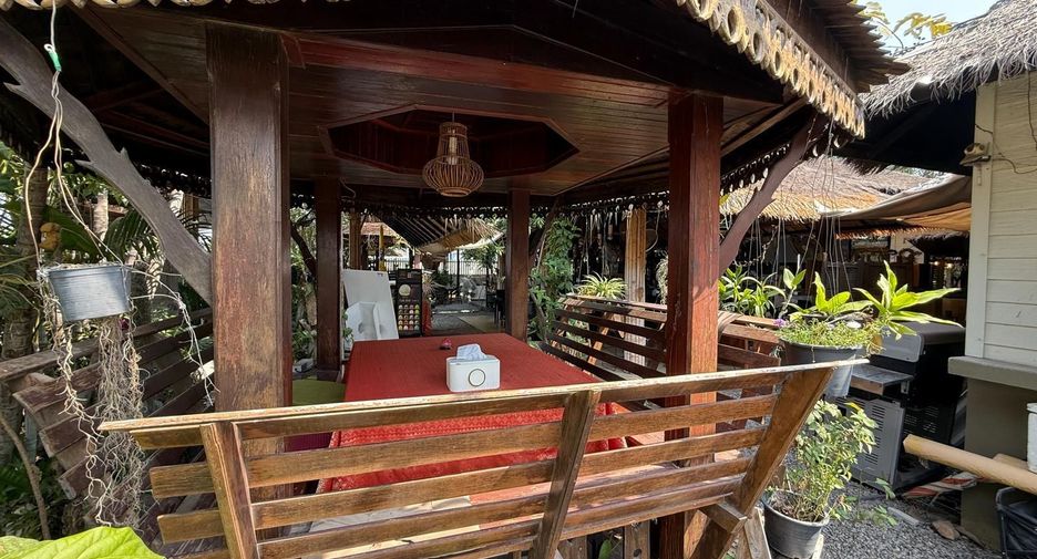 出售 12 卧室 酒店 在 Cha-Am, Phetchaburi