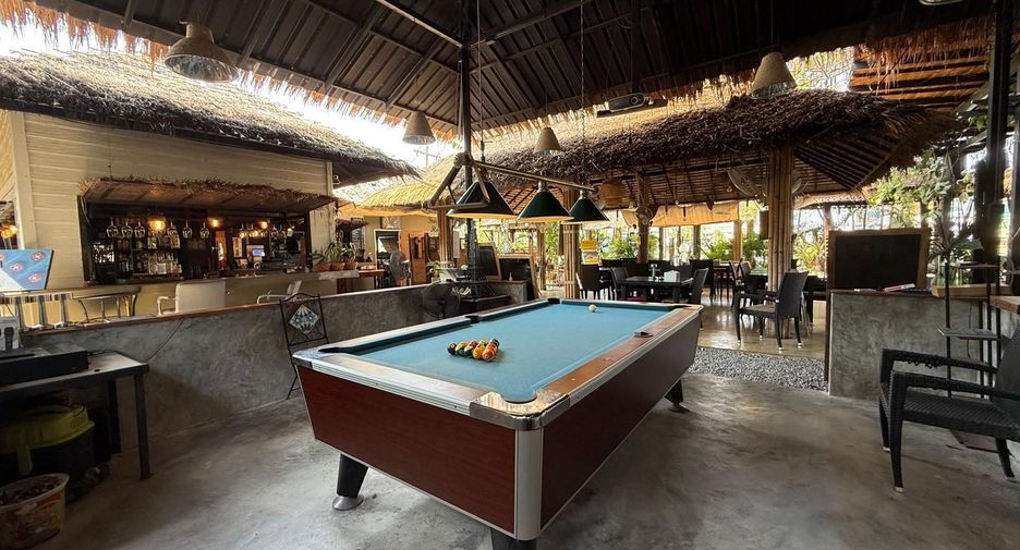 出售 12 卧室 酒店 在 Cha-Am, Phetchaburi
